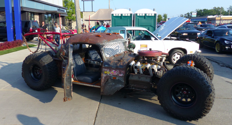 Illustration for article titled Wacky, Junky, Downright Gorgeous: Here Are The Coolest Cars I Saw At The Woodward Dream Cruise